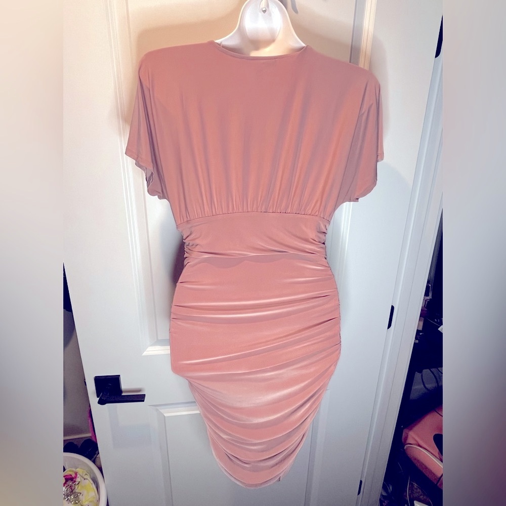 sexy silky smooth dress - Picture 4 of 5